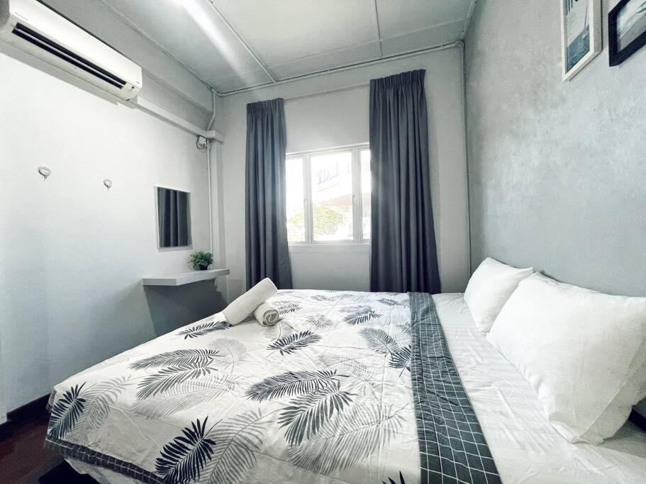 Bunk Puteh Homestay Kuala Terengganu Buitenkant foto